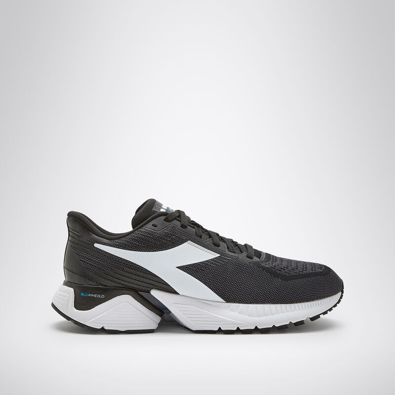 DIADORA Mythos Blushield Vigore
