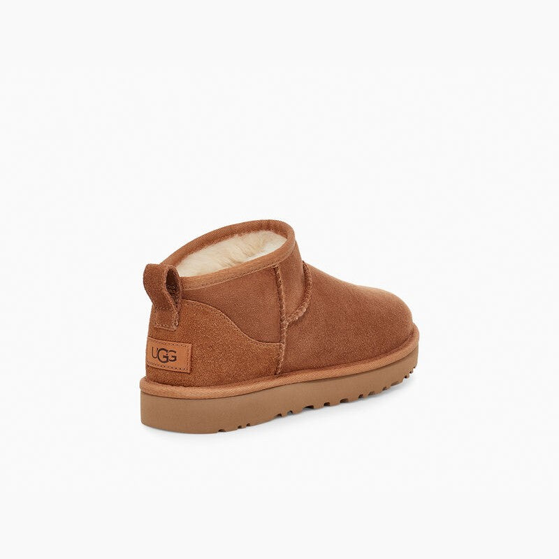 UGG Wmns Classic Ultra Mini