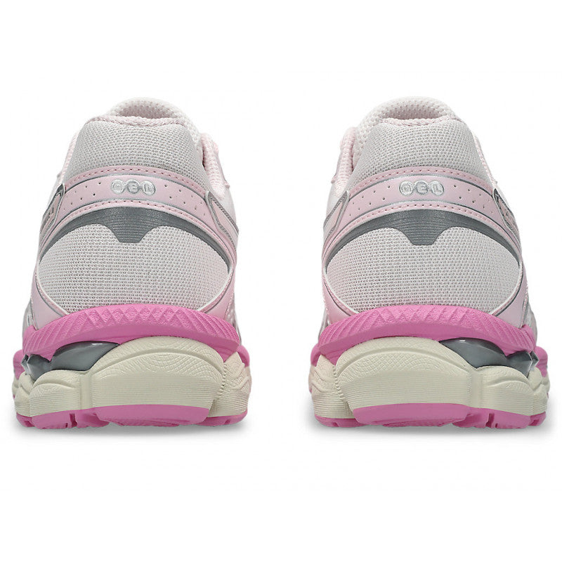 Asics GEL-Cumulus 16 Pale Pink/ Pink Salt