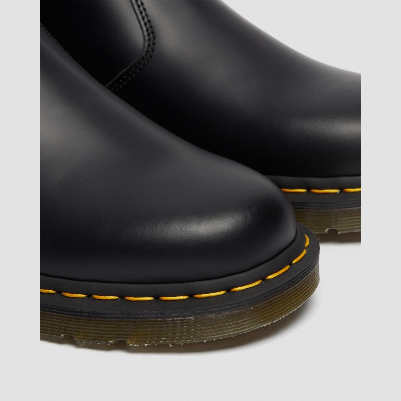 Dr. Martens 2976 Chelsea Smooth Black