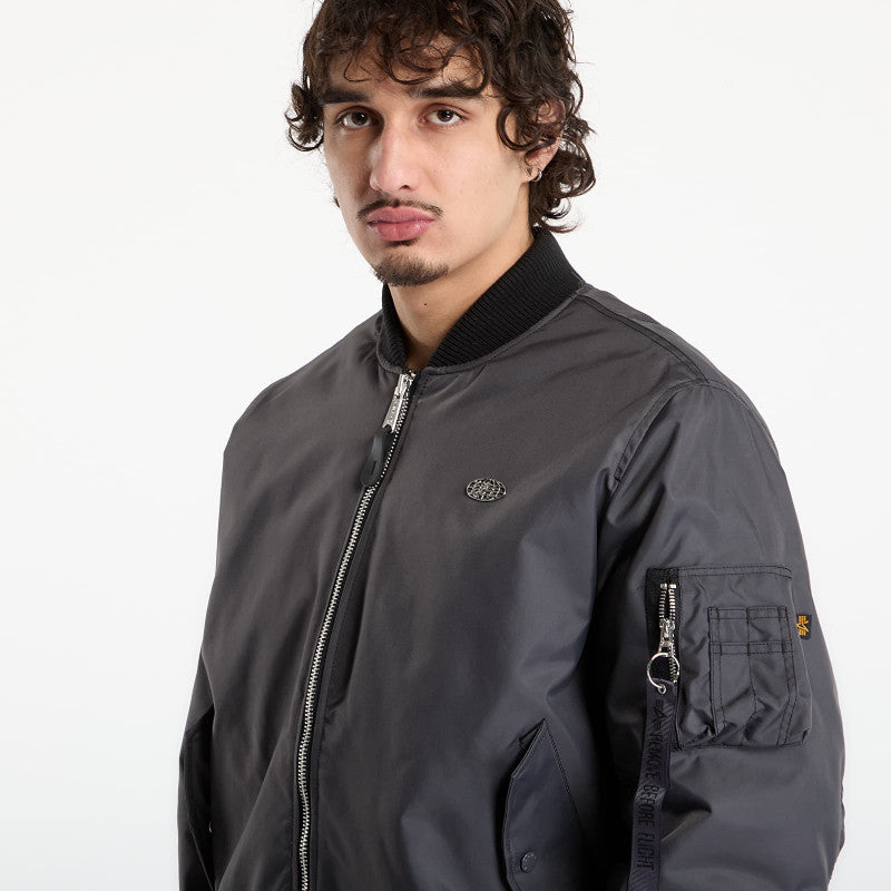 Alpha Industries World Logo MA-1 Vintage Grey