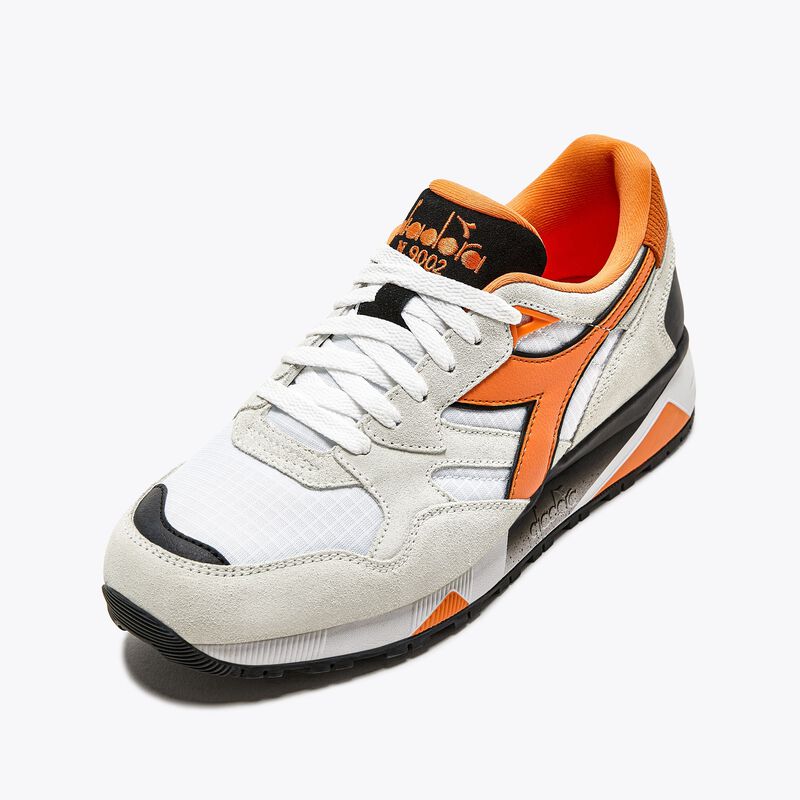 DIADORA N9002