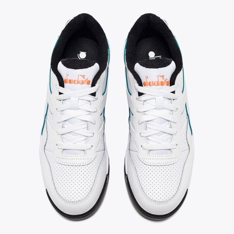 DIADORA Winner