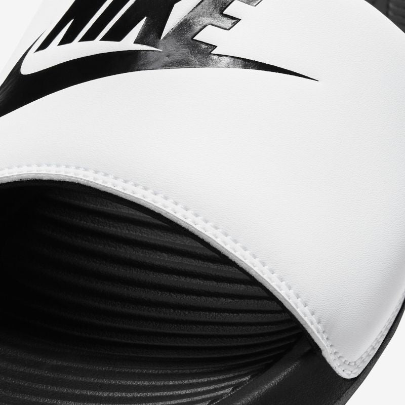 Nike Victori One Slide