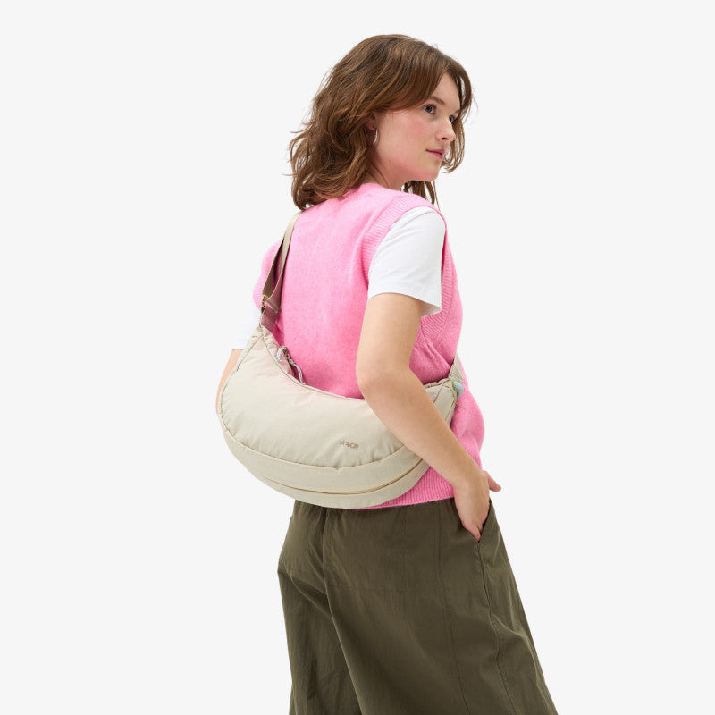 AEVOR Sling Bag Off-White 0,9