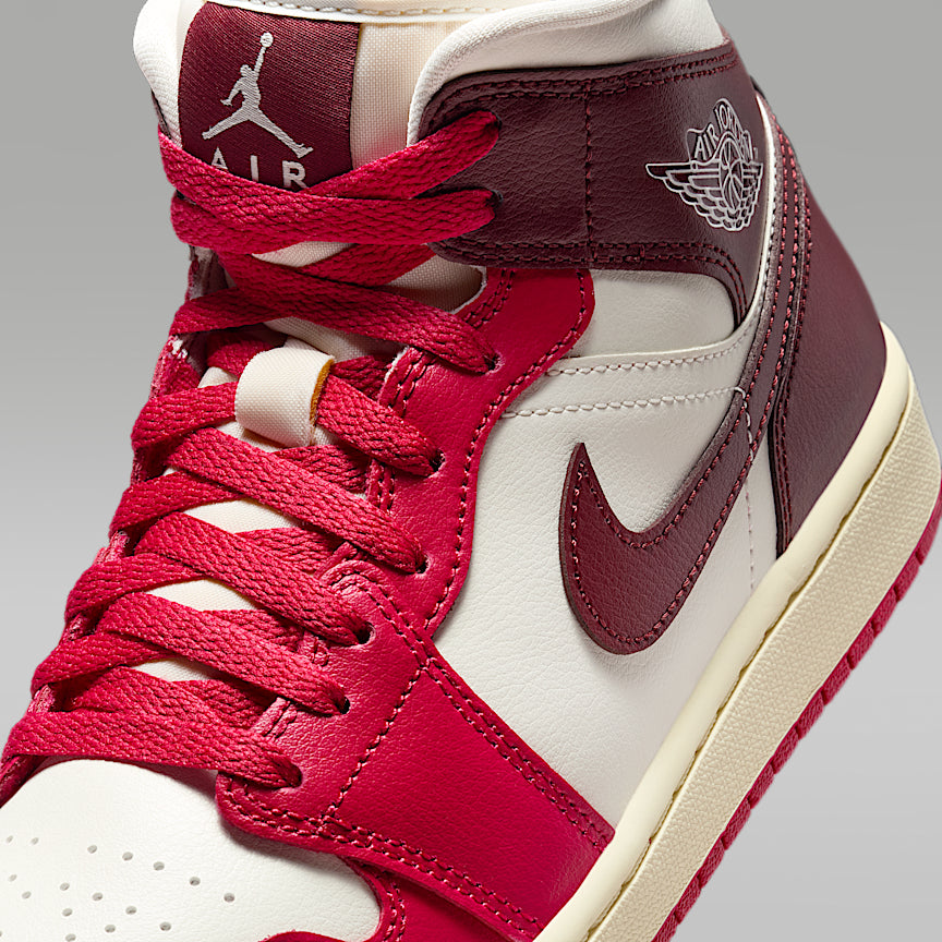 Air Jordan 1 Mid
