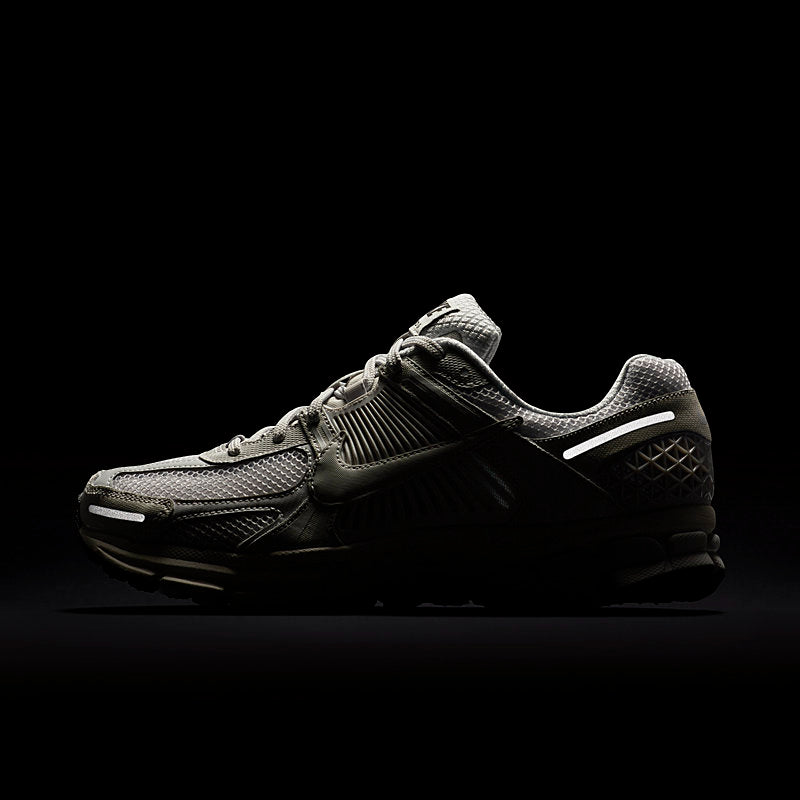 Nike Zoom Vomero 5 SP