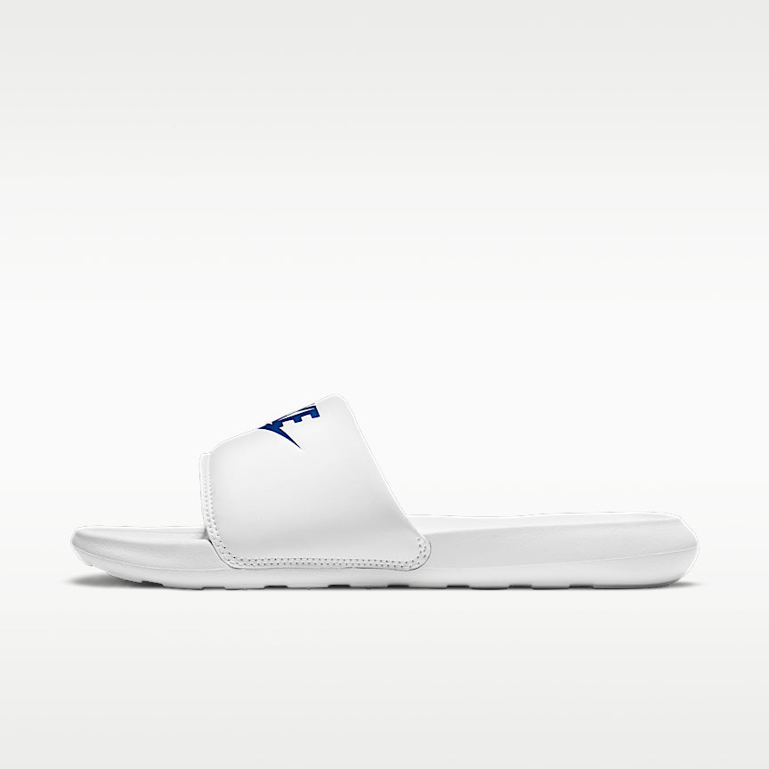 Nike Victori One