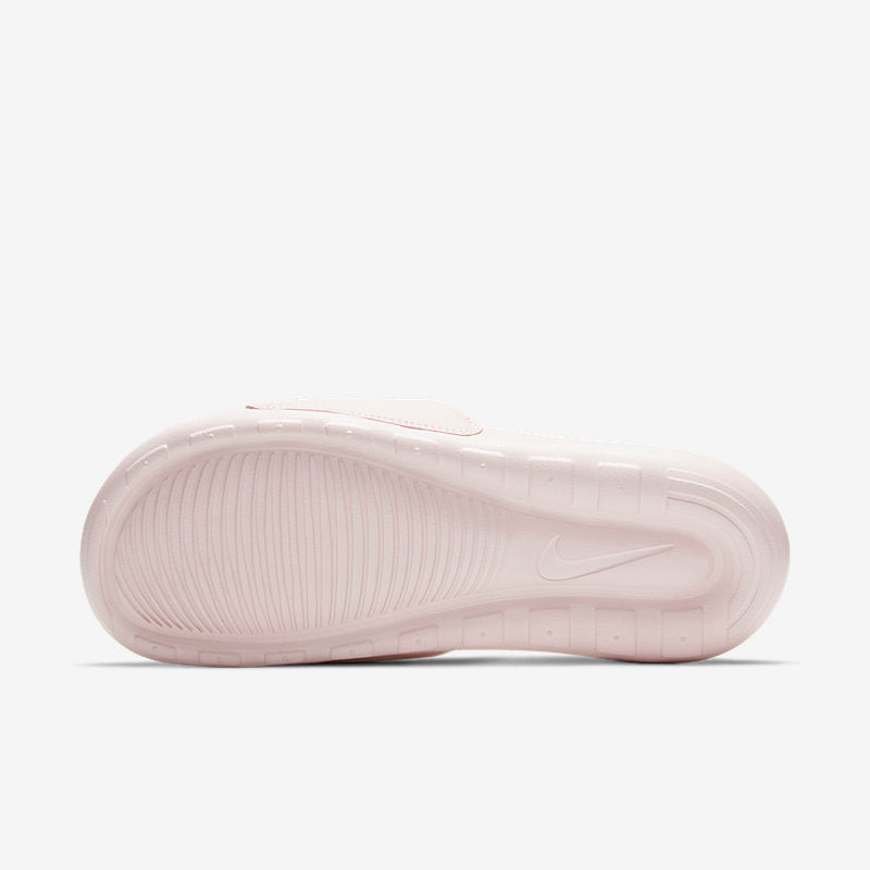 Nike Wmns Victori One