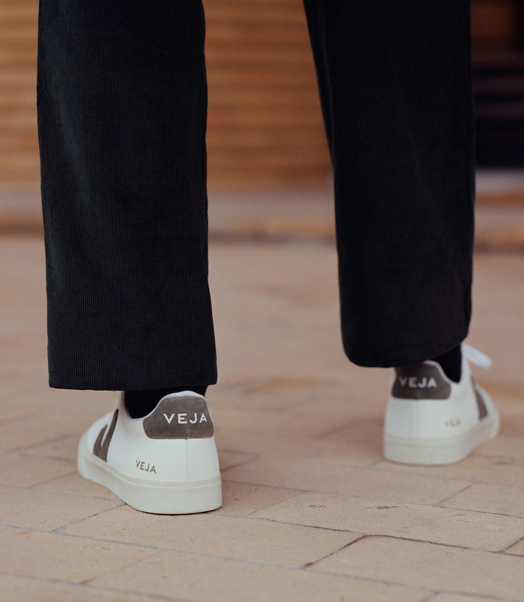 Veja Campo Chromefree Leather