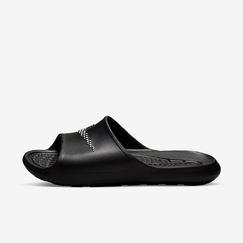 Nike Victori One