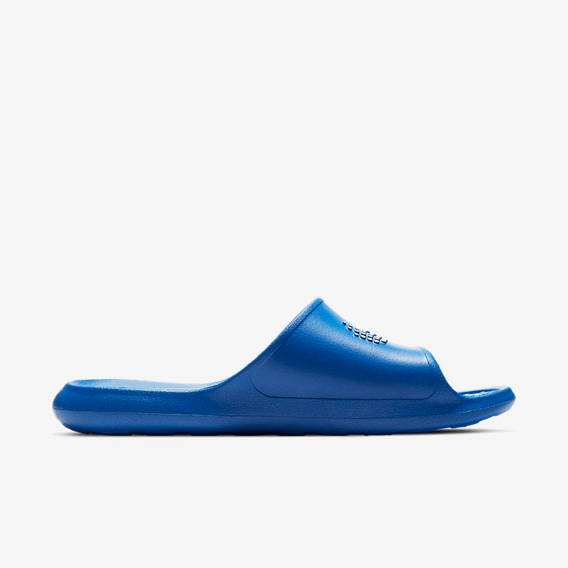 Nike Victori One