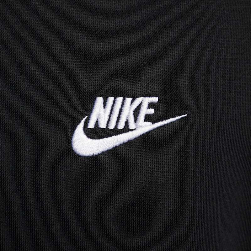 Nike Sportswear Club