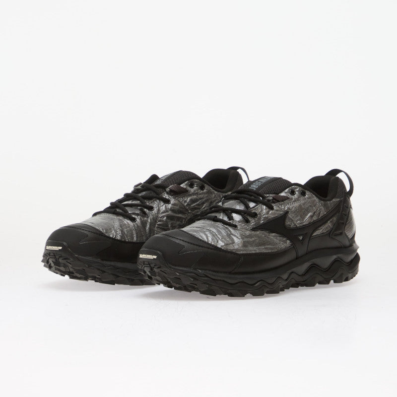 Mizuno x Han Kjøbenhavn Wave Mujin TL Black/ Black Sand/ Iron Gate