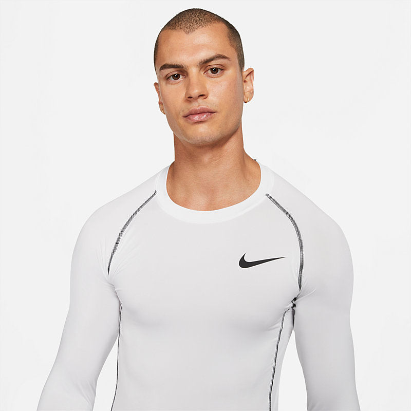 NIKE Pro Dri-FIT Tight Top Long Sleeve