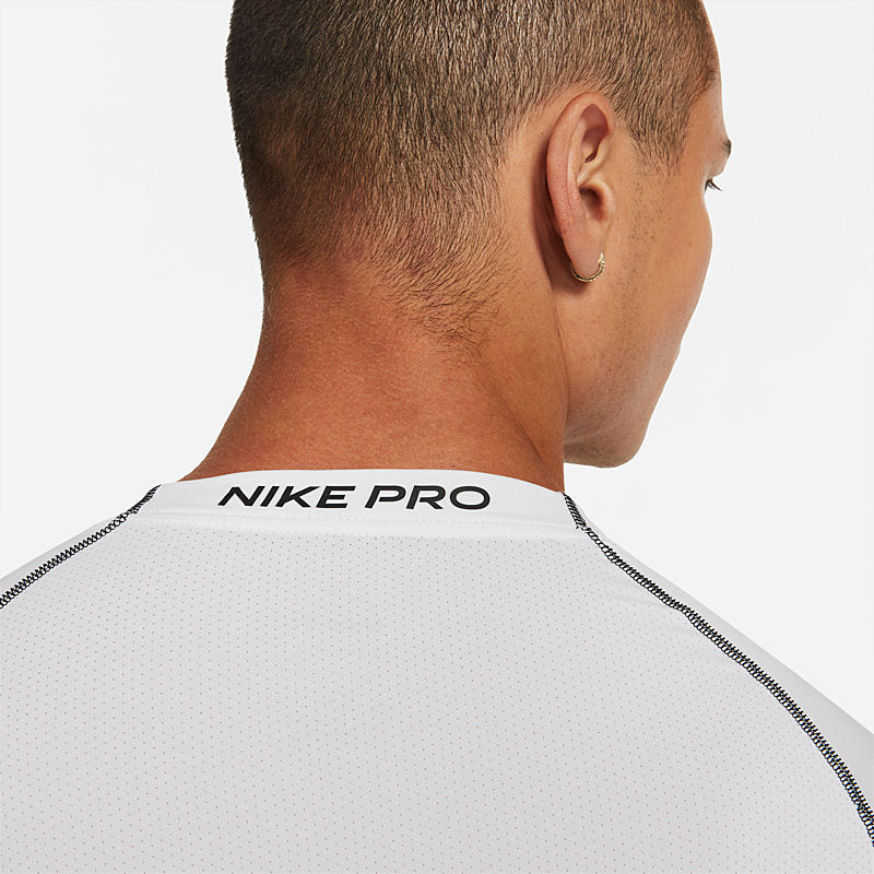 NIKE Pro Dri-FIT Tight Top Long Sleeve
