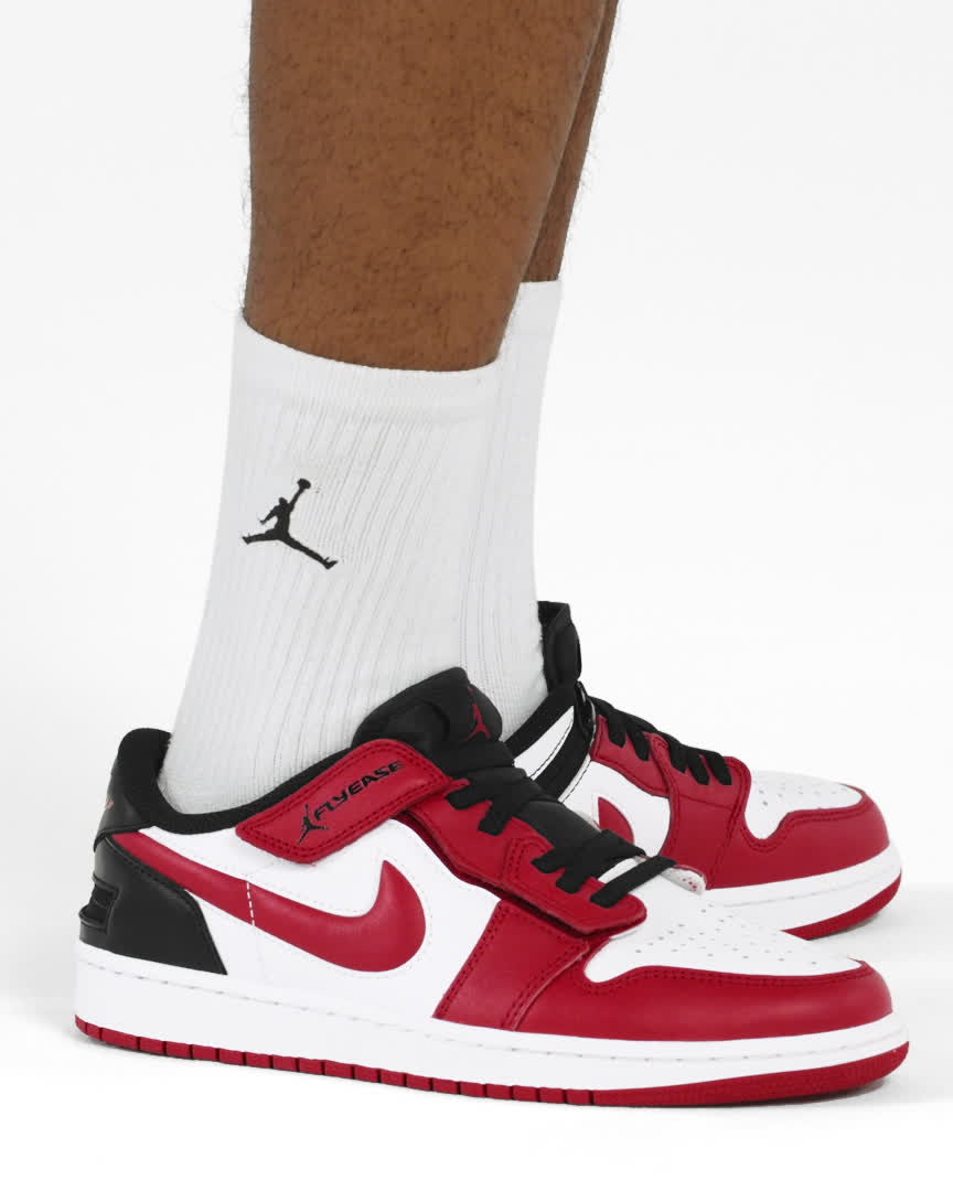 Nike Air 1 Low FlyEase