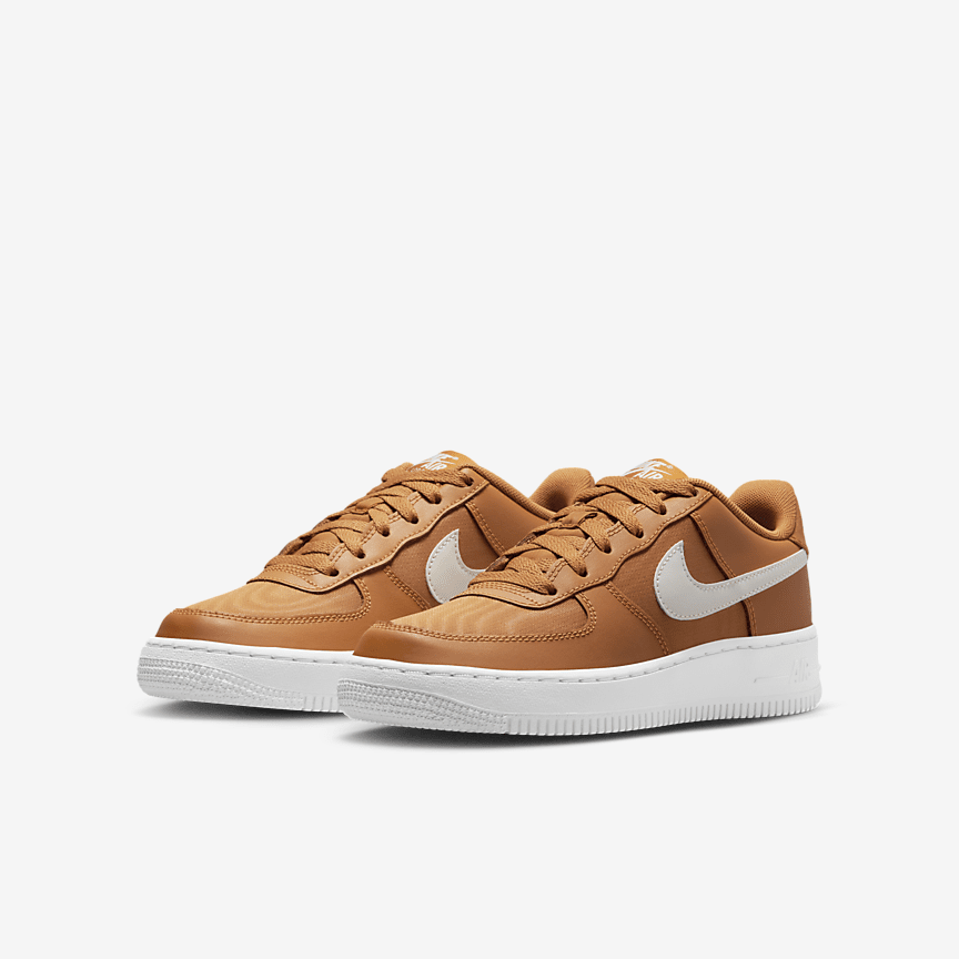 Nike Air Force 1 LV8 2