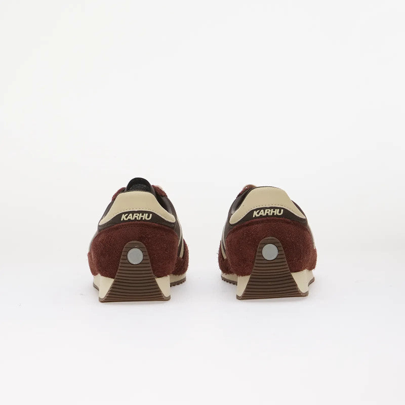 Karhu Mestari 76 Marron/ Cloud Cream