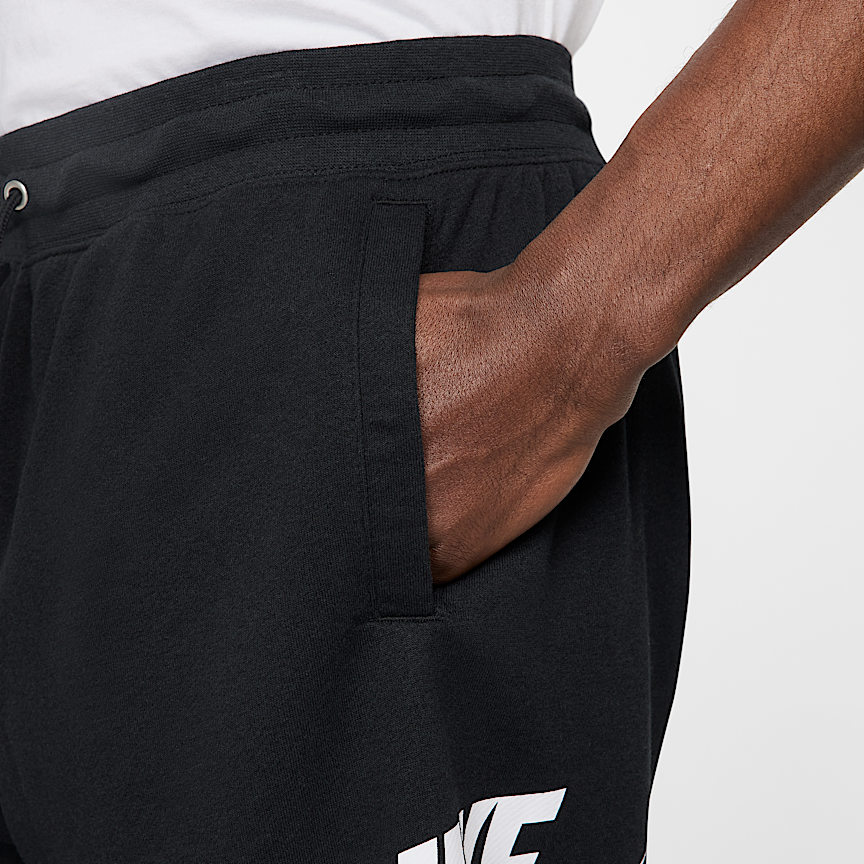 Nike Club