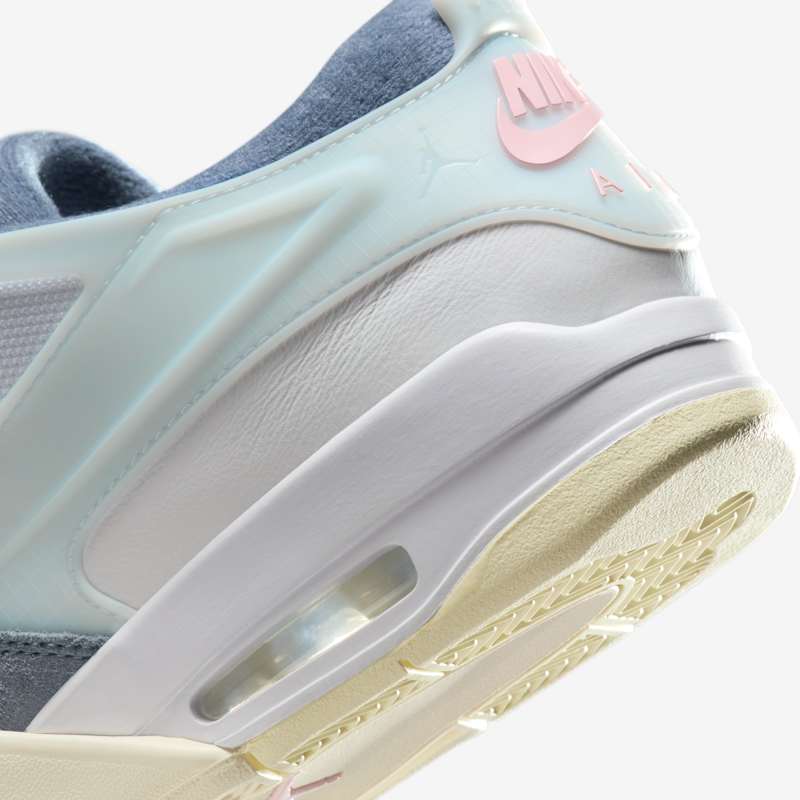 Air Jordan 4 RM