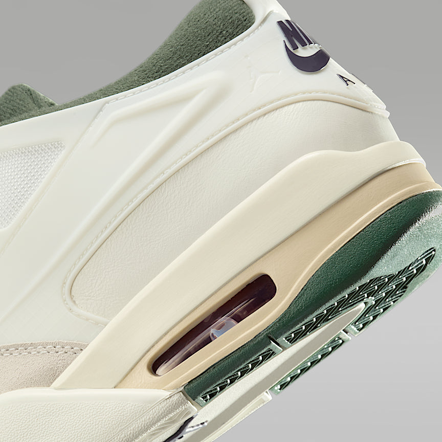 Air Jordan 4 RM