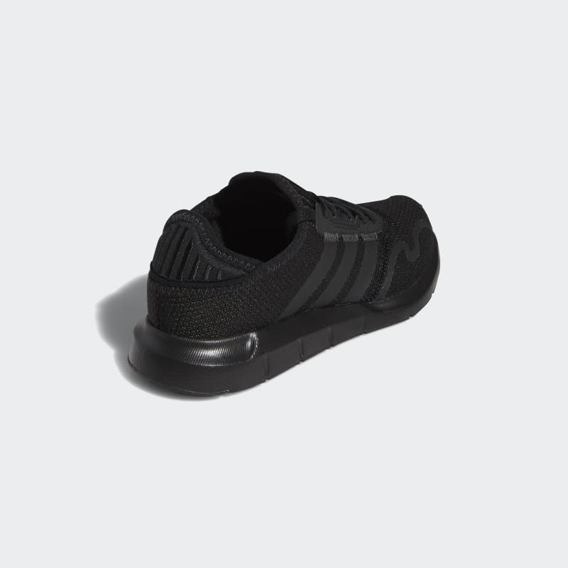 adidas Swift Run X