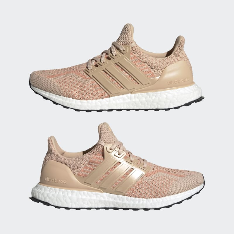 adidas Wmns Ultraboost 5.0 DNA