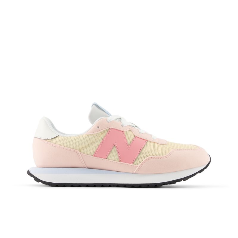 New Balance 237