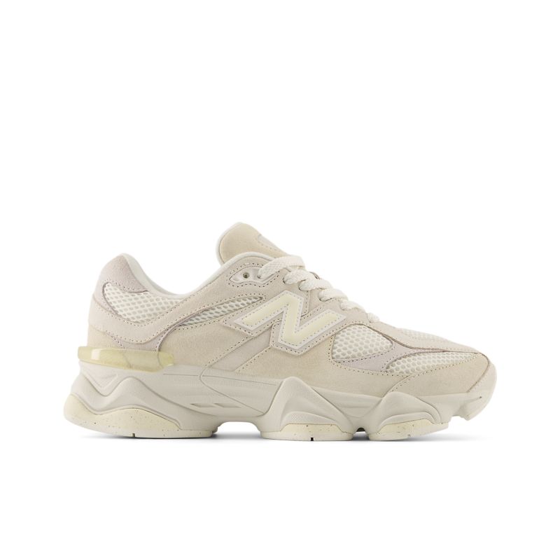 New Balance 9060 GS