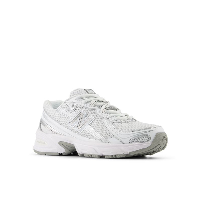 New Balance 770