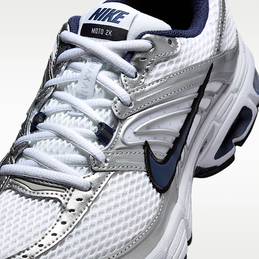 Nike Wmns Air Max Moto 2K