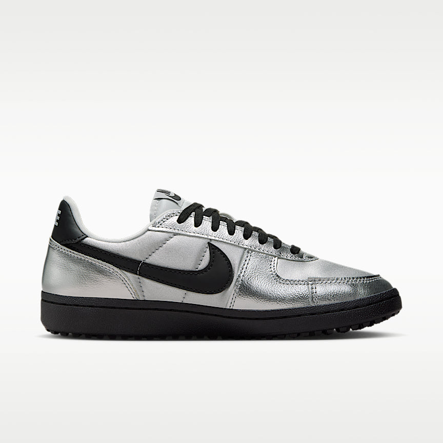 Nike Wmns Field General