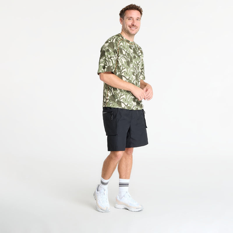 Nike ACG "Chinati" Men's Dri-FIT ADV Short-Sleeve Top Lt Khaki/ Cargo Khaki/ Summit White
