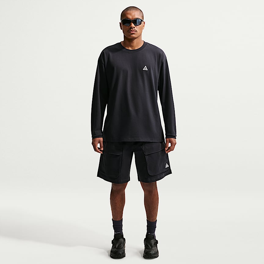 Nike ACG "Smith Summit" Men's Cargo Shorts Black/ Anthracite/ Summit White