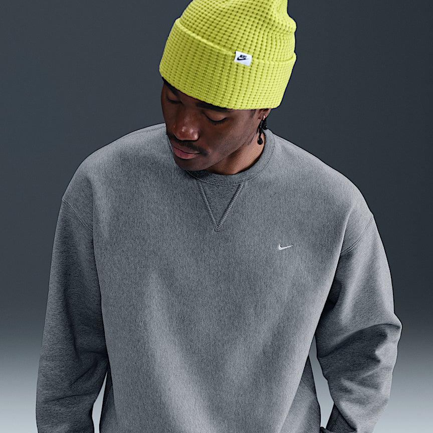 Nike Solo Swoosh