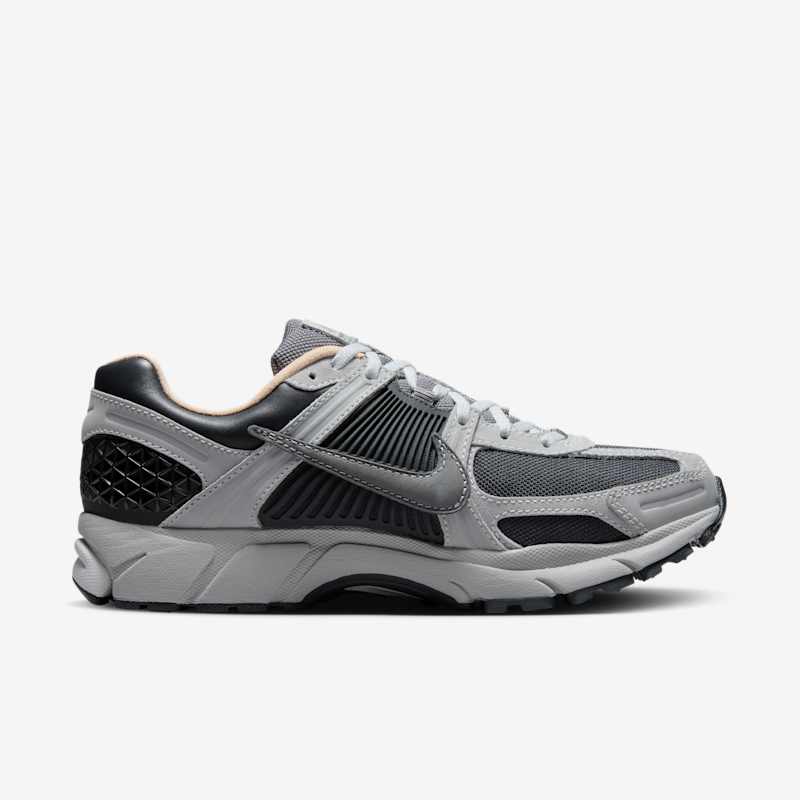 Nike Zoom Vomero 5