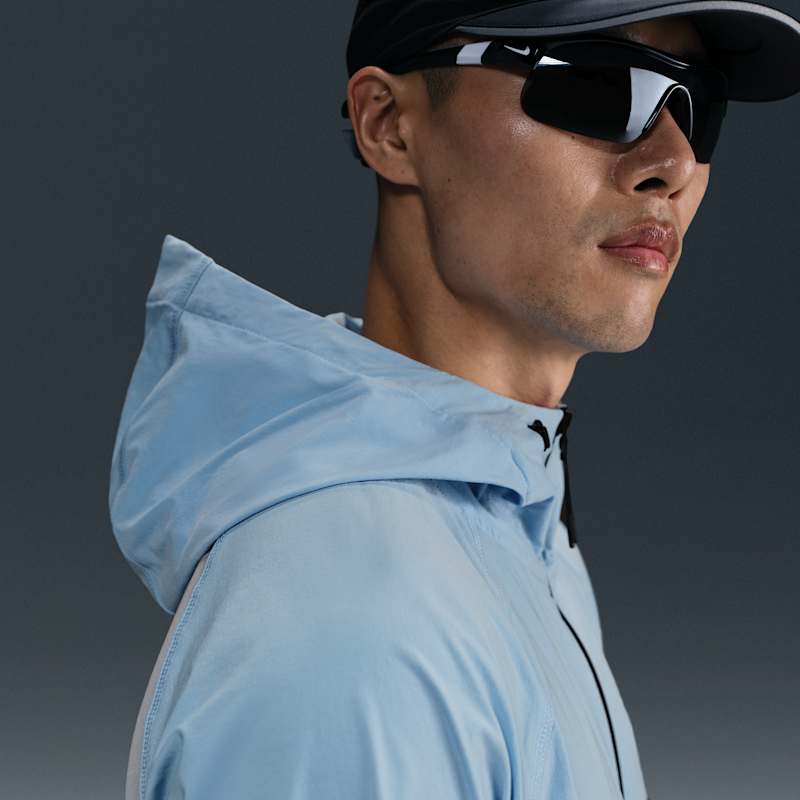 Nike Tech