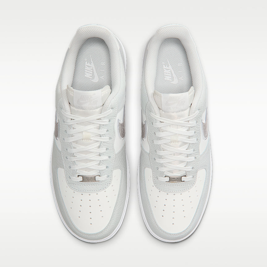 Nike Air Force 1 '07 LV8