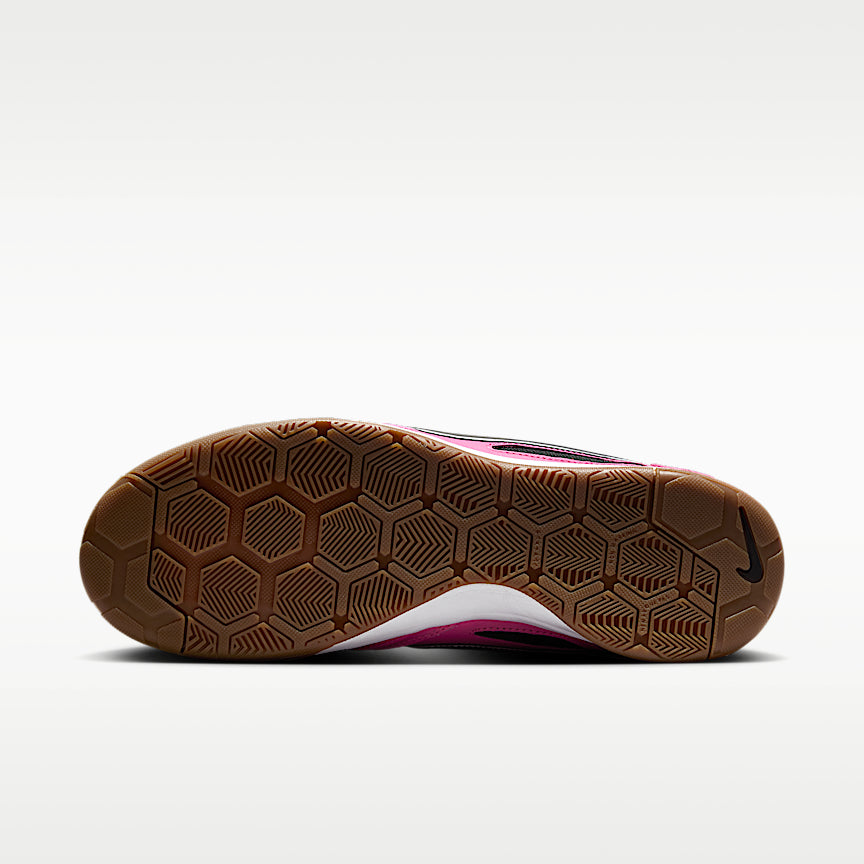 Nike Gato