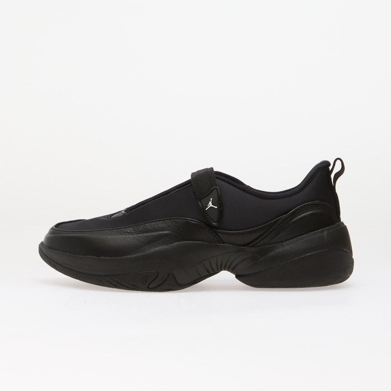 Jordan Pointe Black/ Anthracite-Summit White