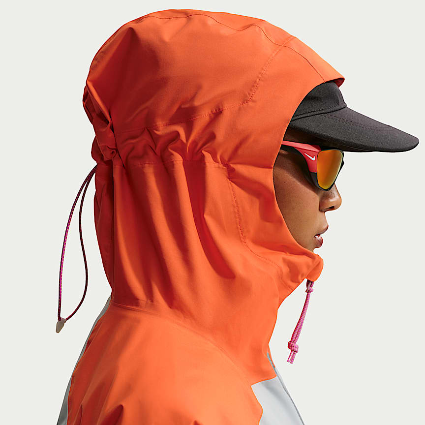Nike ACG "Phantazma" Women's Storm-FIT ADV Jacket Safety Orange/ Grey Fog/ Summit White