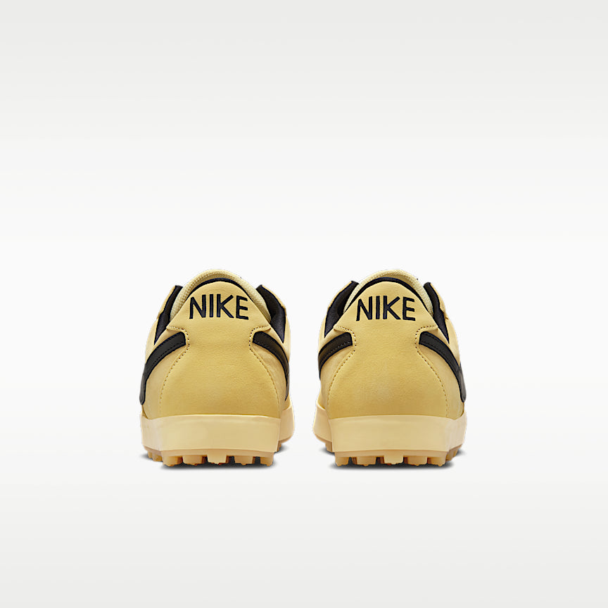 Nike Astrograbber
