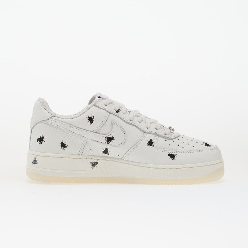 Nike Air Force 1 Retro Summit White/ Summit White-Black