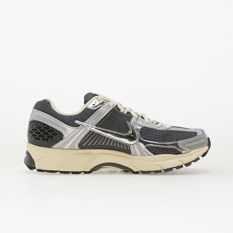 Nike Zoom Vomero 5 Iron Grey/ Chrome-Metallic Silver