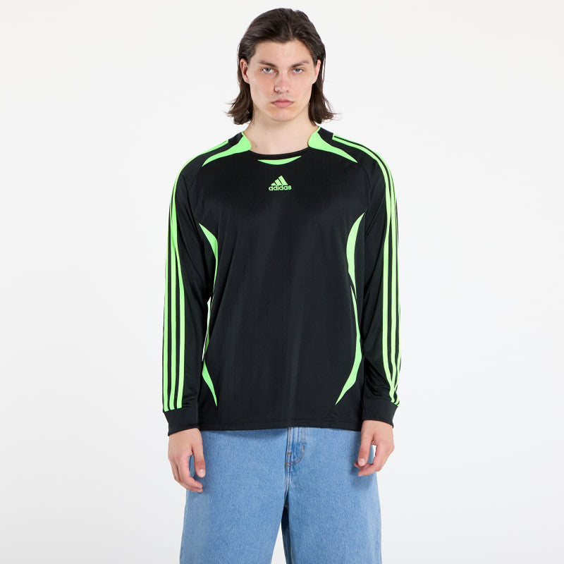 adidas Teamgeist Relaxed Men's T-Shirt Black/ Signal Green