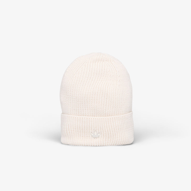 adidas Everyday Icons Beanie With Tonal Metal Trefoil Cloud White