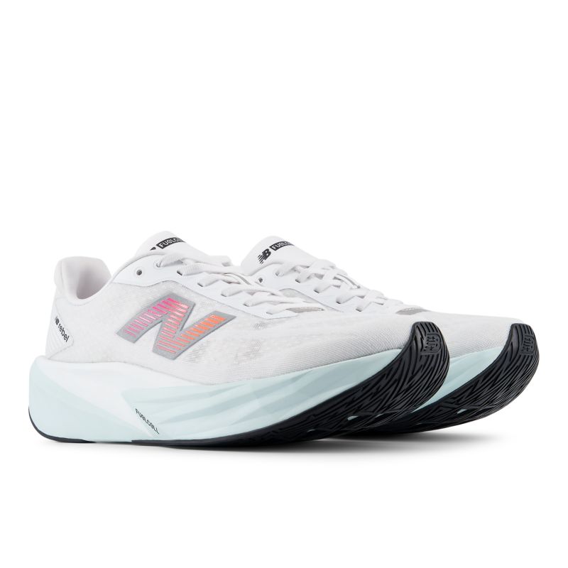New Balance FuelCell Rebel v5