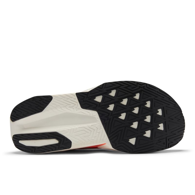 New Balance FuelCell Rebel v5