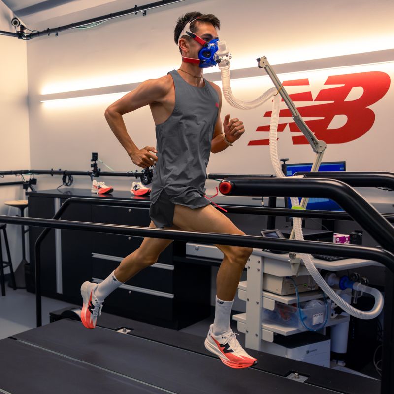 New Balance FuelCell SC Elite V5